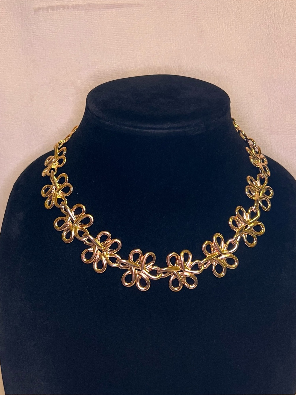 Anne Klein Vintage Gold Tone Floral Link Necklace